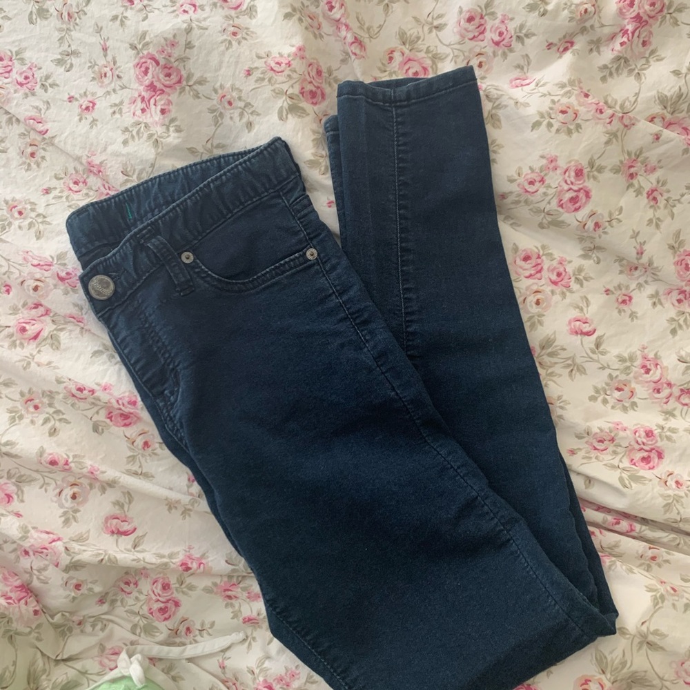 Blue skinny jeans
